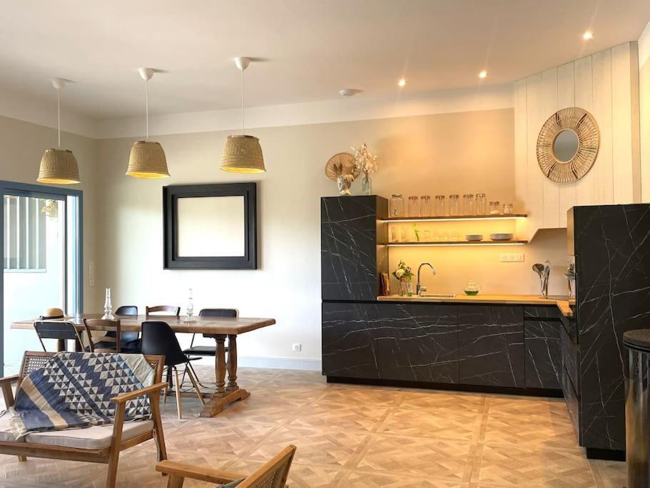 Le Pavillon D'Ete 4* - Elegant Et Lumineux Villa Saint Alban Auriolles Kültér fotó